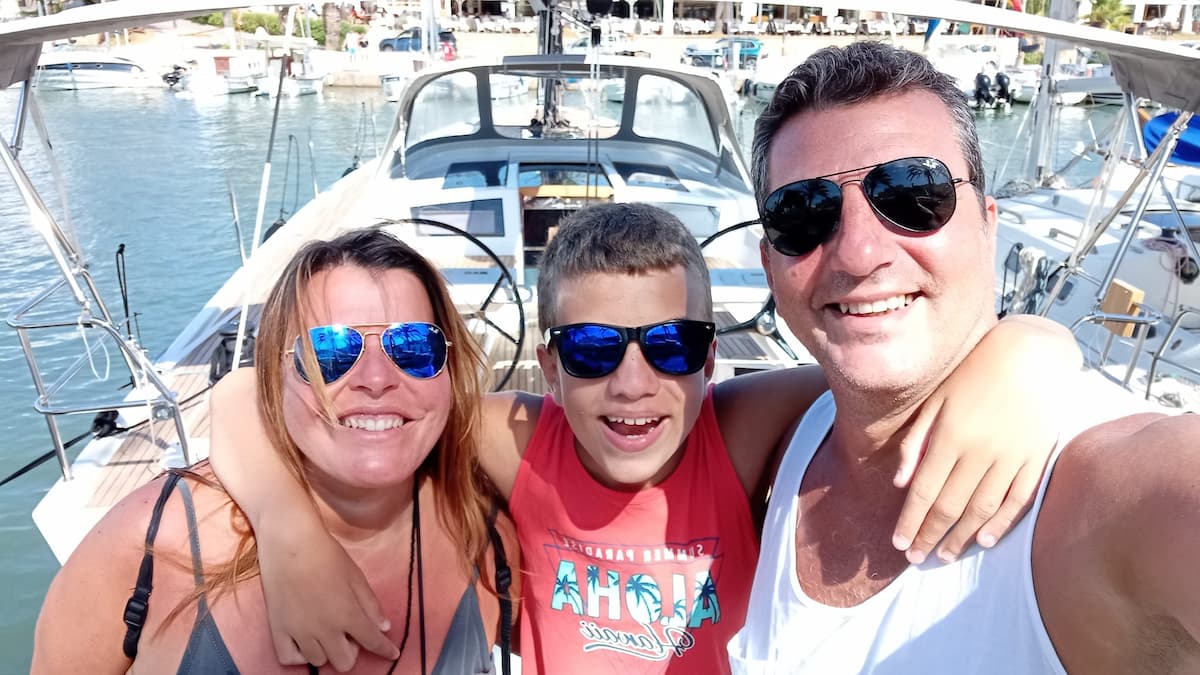 Jose, Raquel y Arnau en Menorca